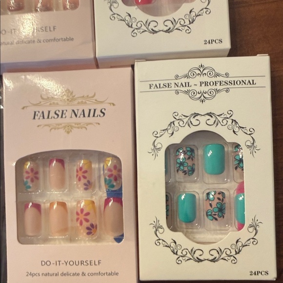Assorted False Nails Set - Picture 5 of 5